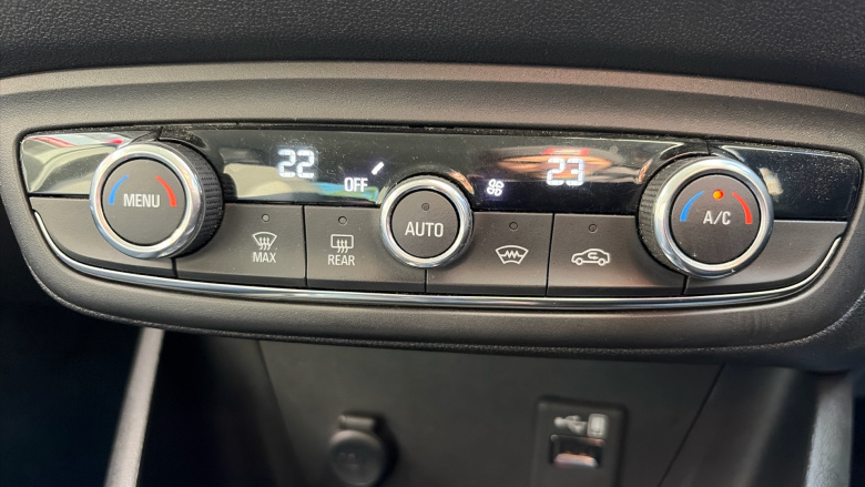 Vauxhall Crossland X 1.2T [130] Elite Nav 5dr [Start Stop] Auto Petrol Hatchback